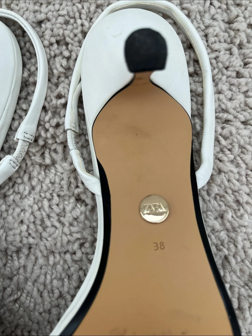 Zara White Leather Slingback Sandals with Gold Buckle Detail - Picture 6 of 6